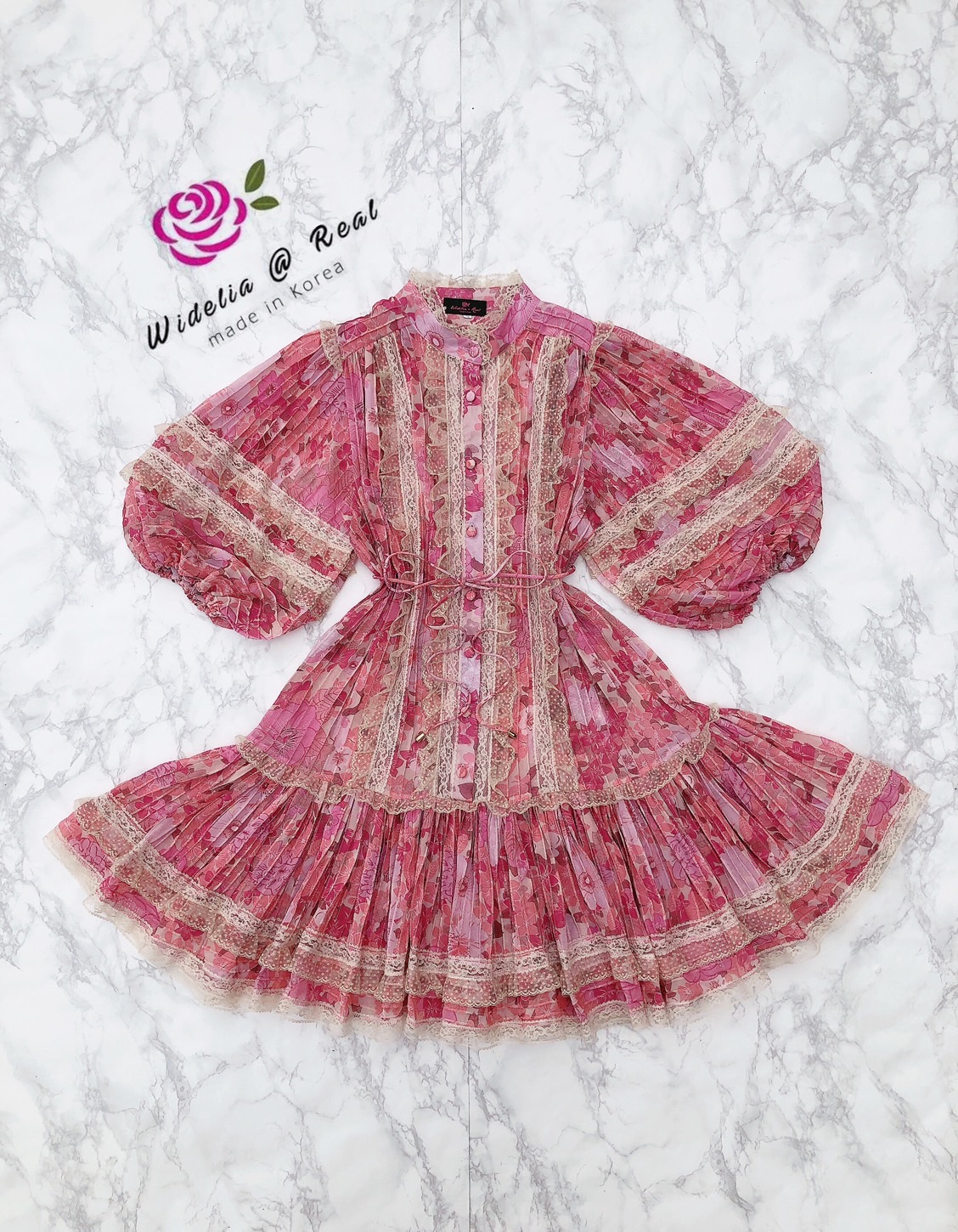Zimmer Mini Dress มินิเดรสลูกไม้ตัวสั้นแขนพองแสนสวย