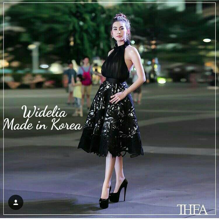 *Preorder*Thea' Set :: เสื้อคล้องคอซีทรูตัวเปรี้ยวเป็นบอดี้สูทนะคะ มาพร้อมกับกระโปรงทรงสุ่มผองสวิงรอบลำตัว