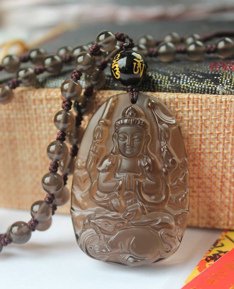 พระโพธิสัตว์กวนอิมทรงหนู ประจำปีชวด หินออบซิเดียน GY003