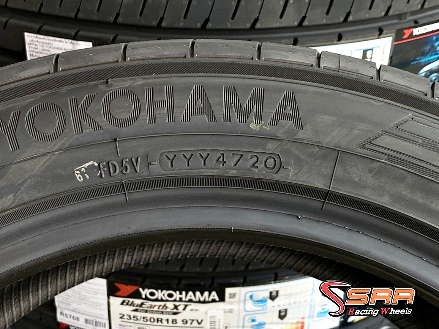 YOKOHAMA BluEarth-XT AE61 235/50R18 ยางญี่ปุ่นเข้าใหม่ ราคาพิเศษ