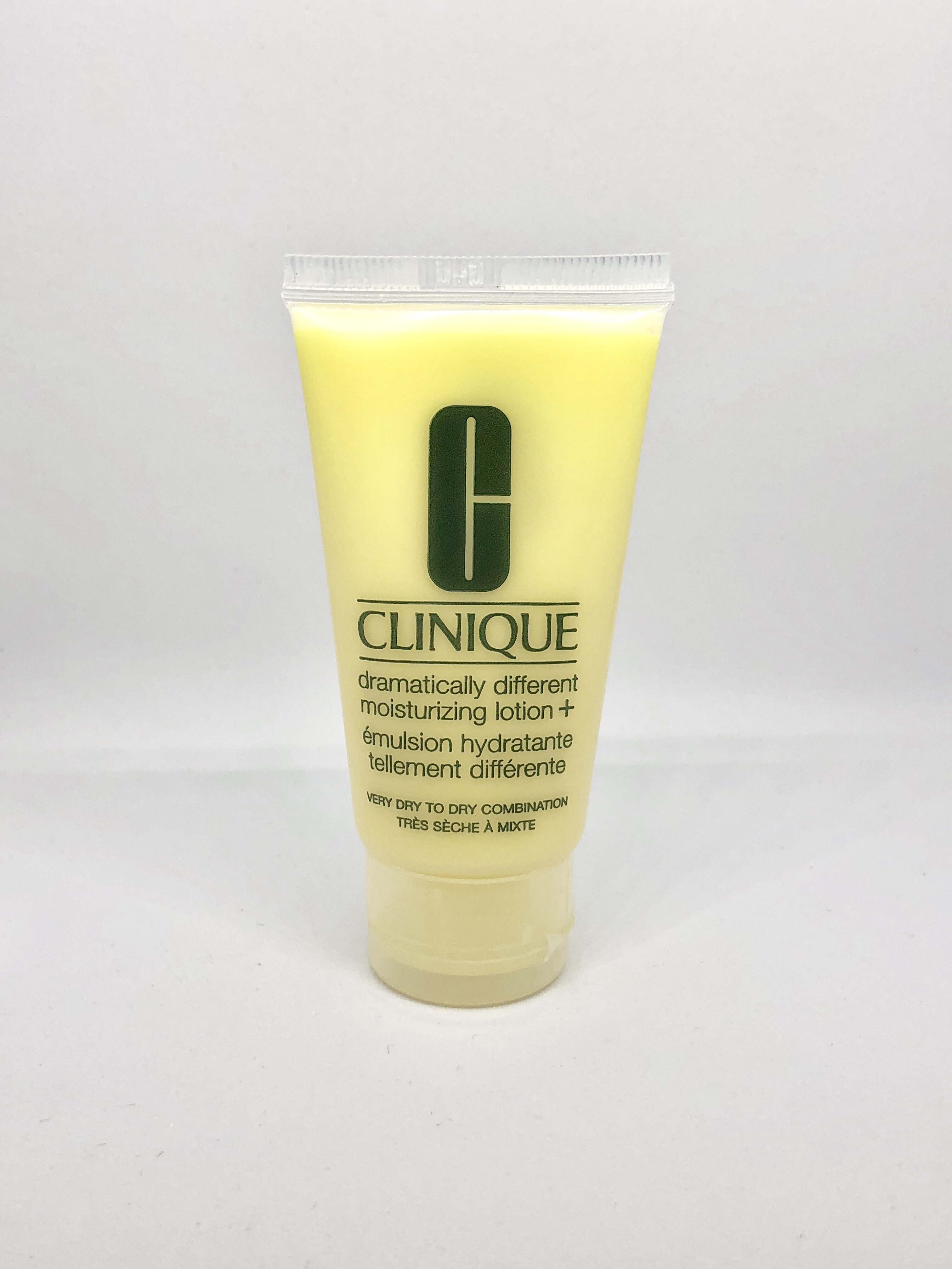 โลชั่นตัวยอดนิยม Clinique Dramatically Different Moisturizing Lotion 30 ml ผิวแห้งและผิวผสม