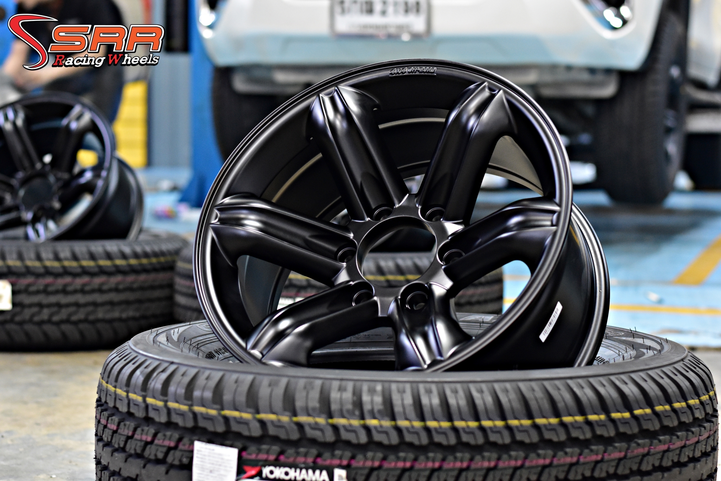 ล้อเล็บเหยี่ยว PARODI RHINO ขอบ17 6H139.7 ET0 สีดำด้าน ราคาพิเศษ