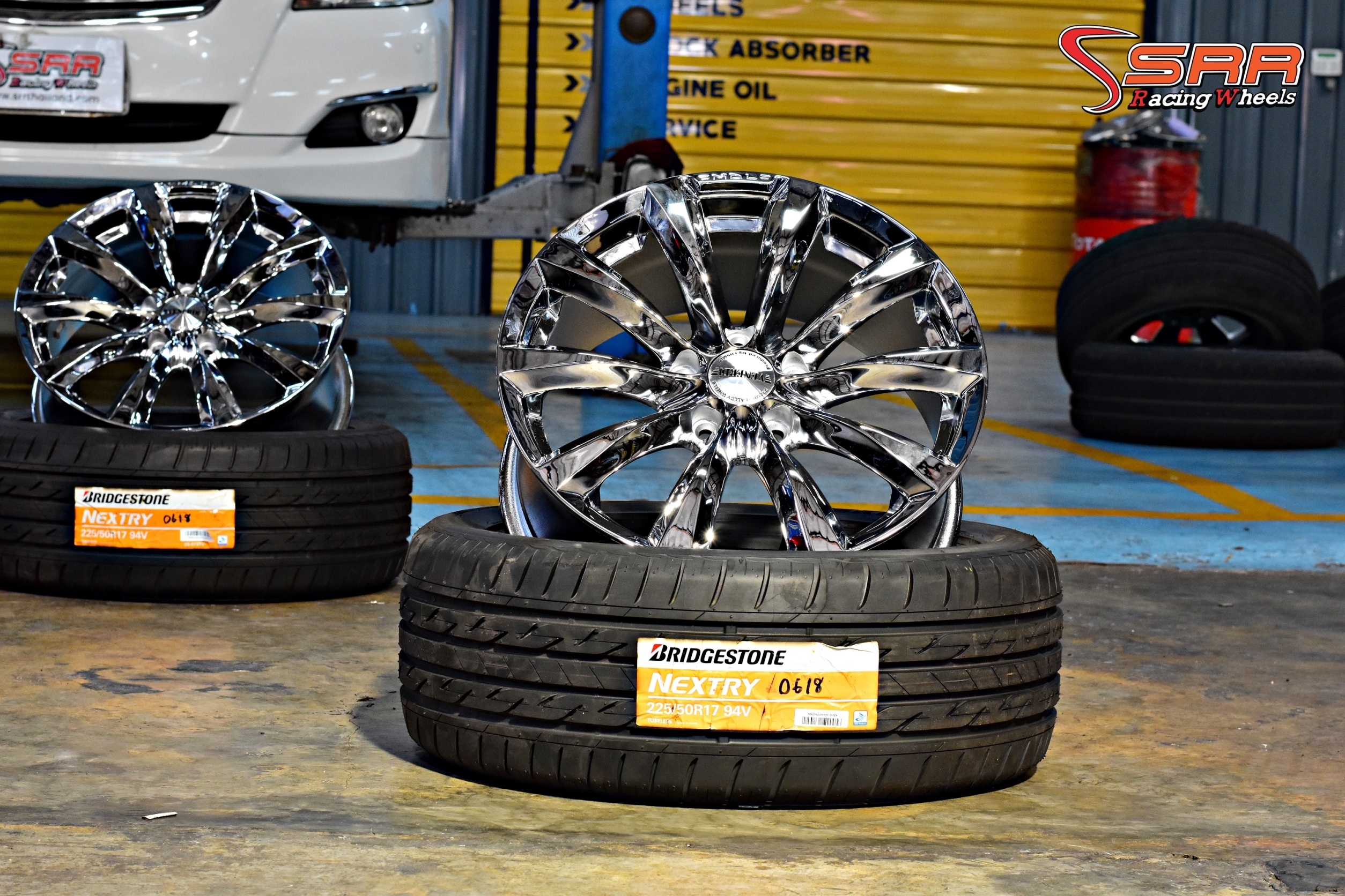 VENERDI F20K48 ขอบ17 ET42 5x114.3 CHROME