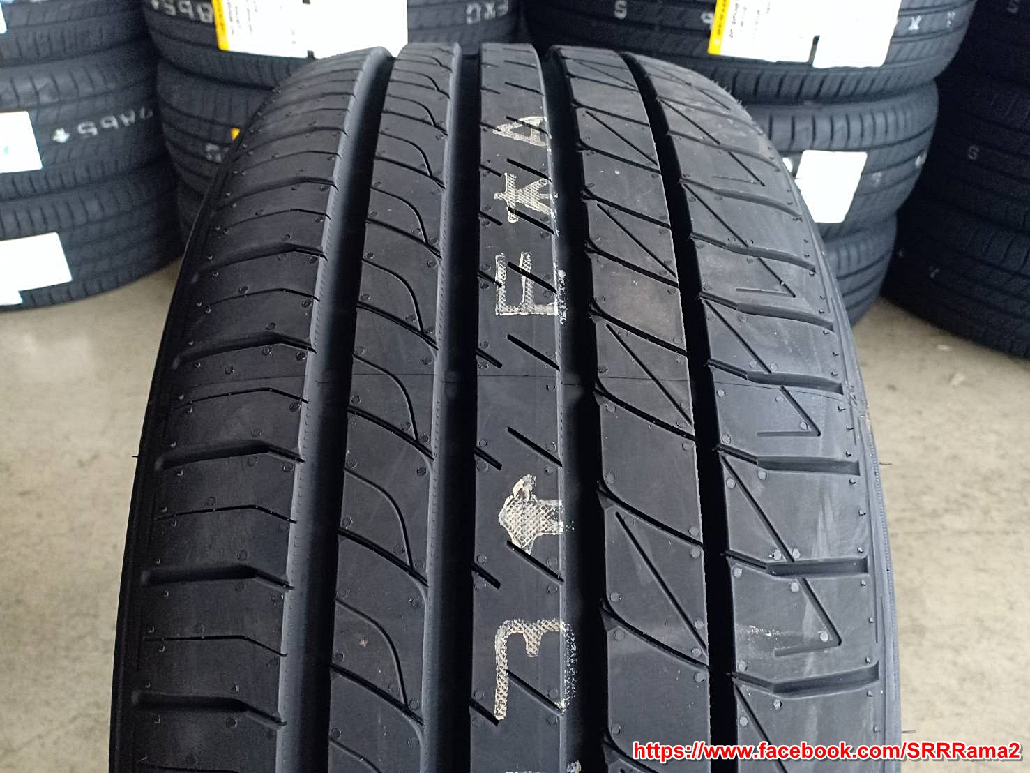 DUNLOP LM705 245/45R17 ยางใหม่ปี20 ยางญี่ปุ่น ราคาพิเศษ