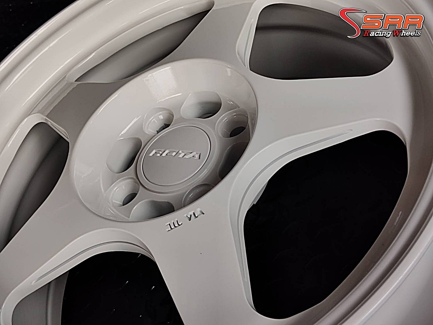 SPOON ROTA ขอบ16x7 4H100 ET38 PCWH ราคาพิเศษ