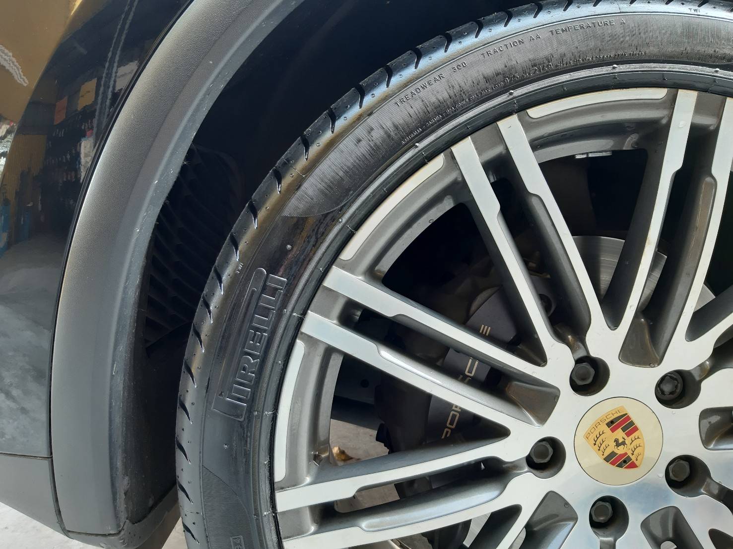 PIRELLI P ZERO N1 295/35R21 ราคาพิเศษ ใส่รถPorsche Cayenne