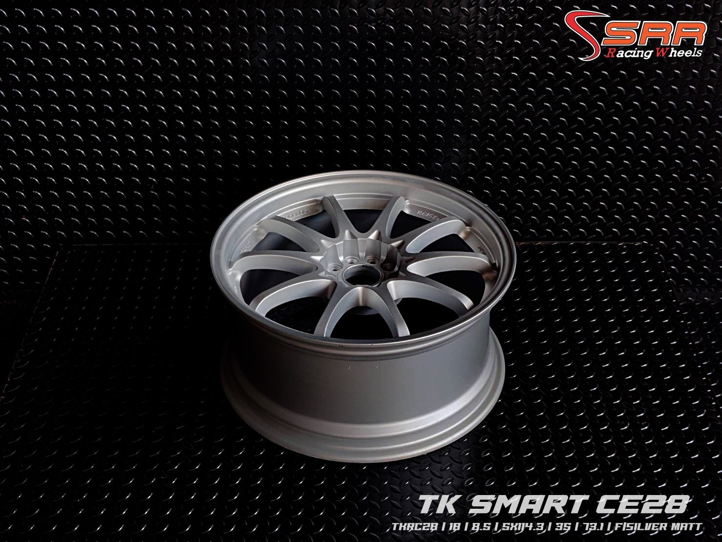 CE28 ล้อไทย ขอบ18 กว้าง8.5 5H114.3 ET35 F/SILVER MATT ชุด 14,000฿