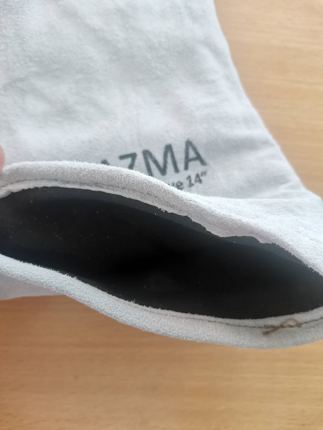 ถุงมือหนังป้องกันความร้อน ยาว 14 นิ้ว และ 16 นิ้ว