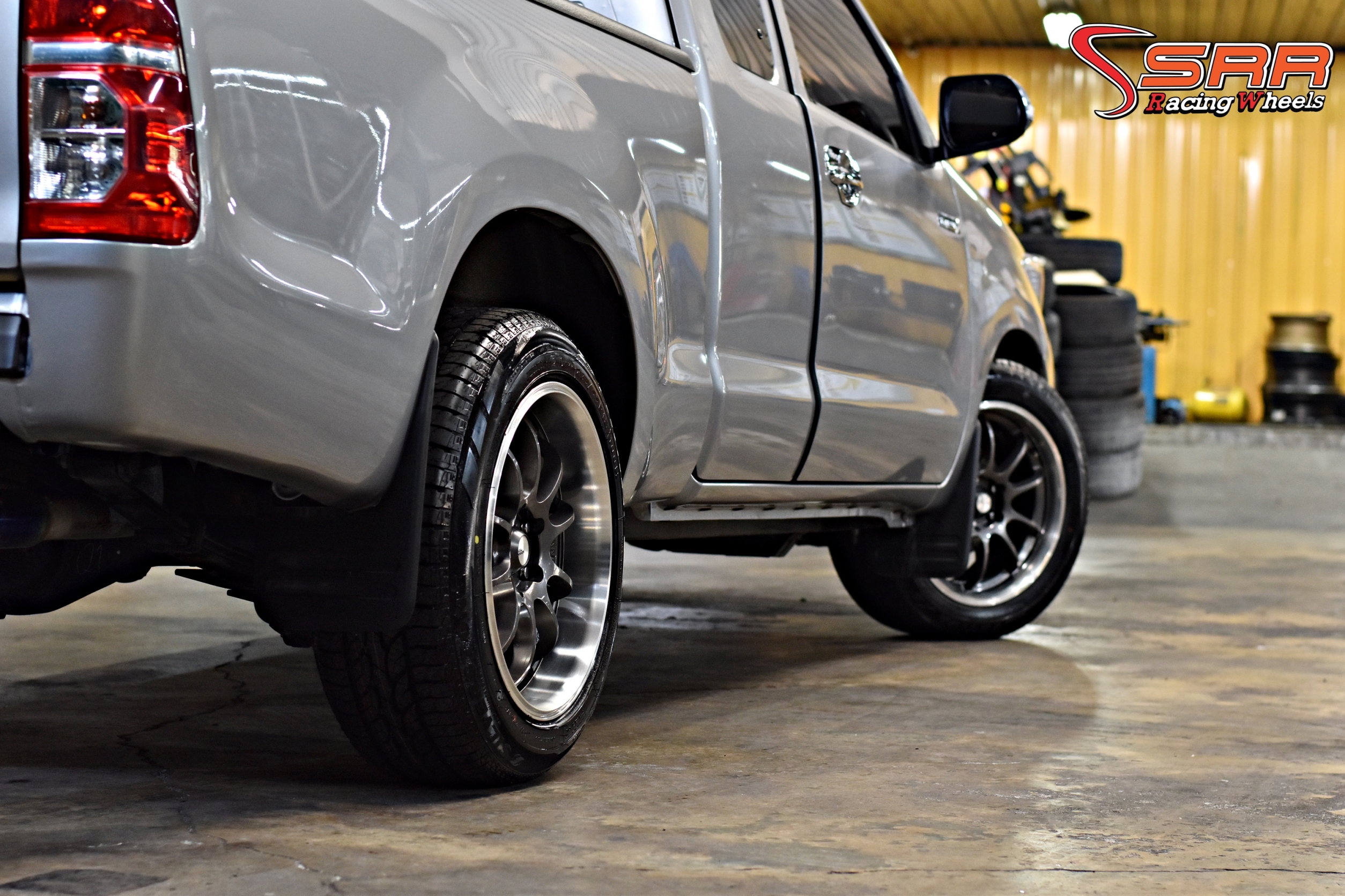 SILVERSTONE ESTIVA X5 235/55R18 ยางใหม่ปี19 ลดราคาพิเศษ