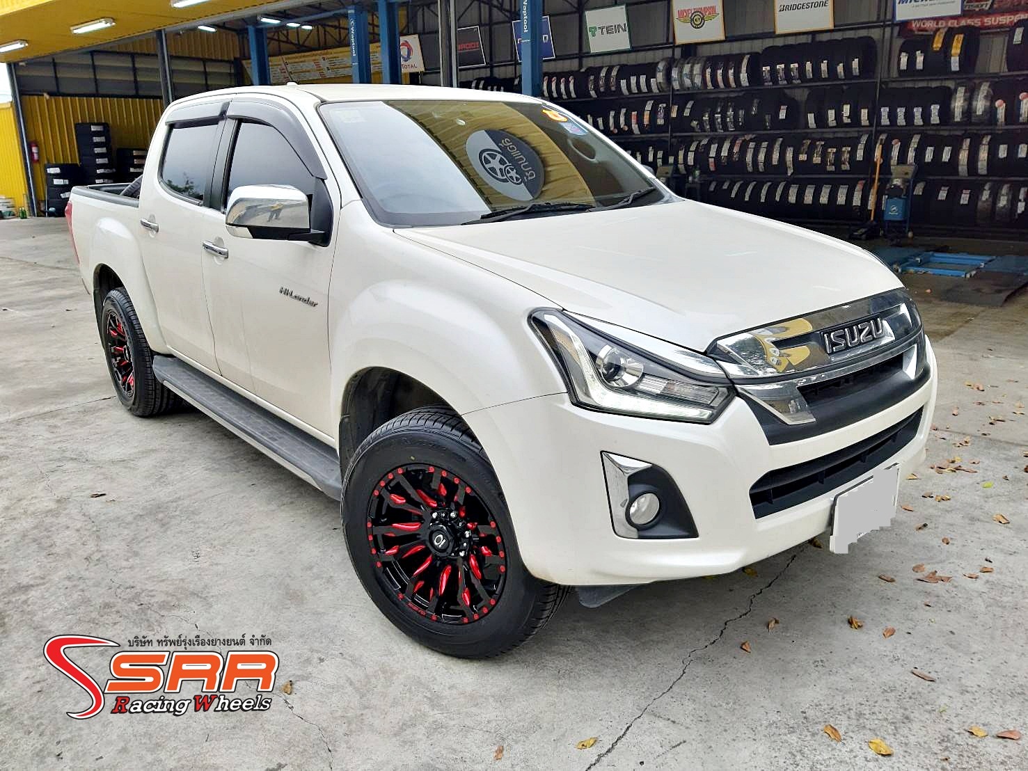 OASIS MARVEL 26S ขอบ18 6H139.7 ET15 สีดำคลิบแดง ราคาพิเศษ