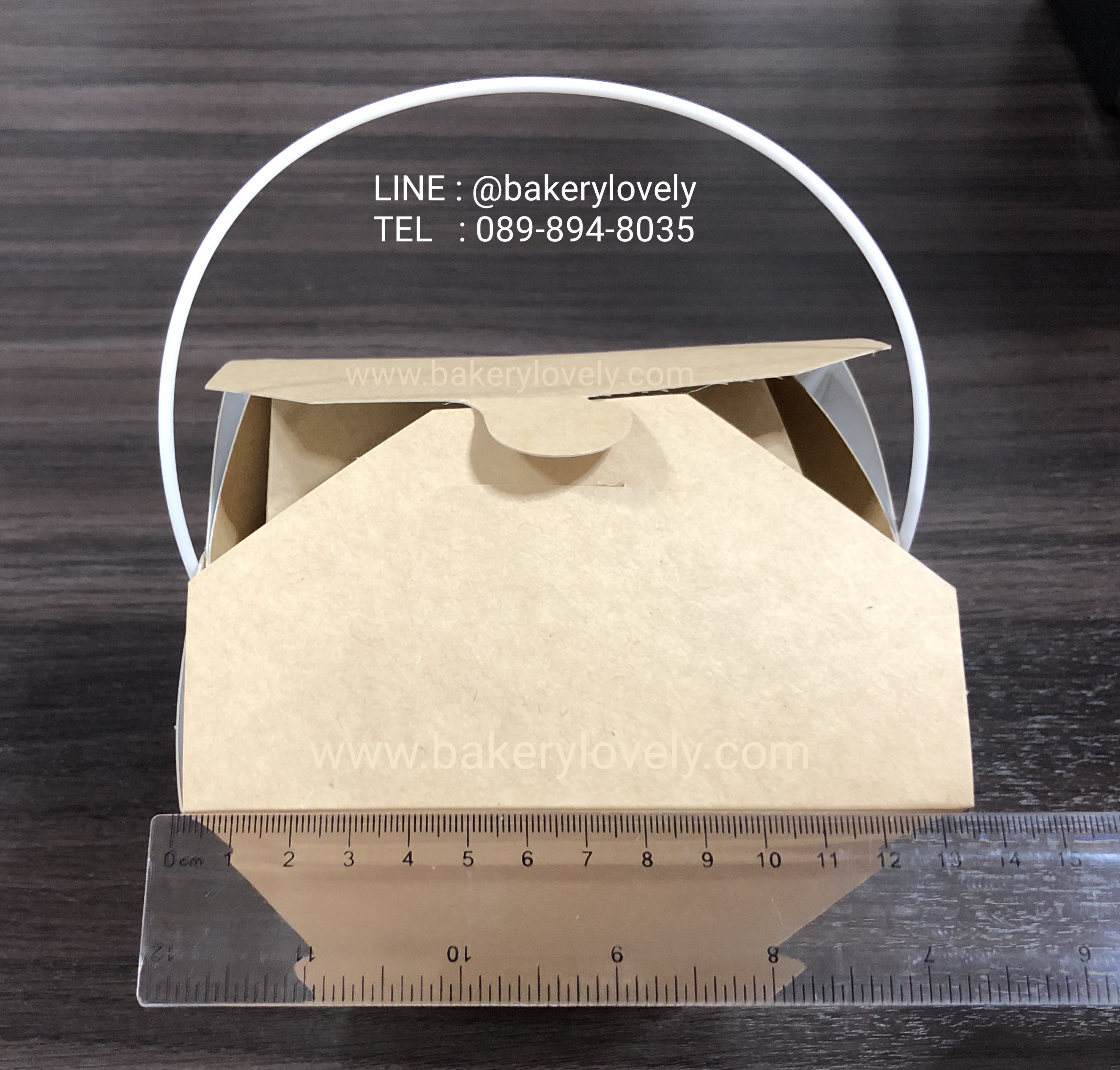 กล่องกระดาษหูหิ้ว สีขาว ไซส์ L 7x9x13.5x11.5 cm สูง 12.5 cm ( เคลือบใน )