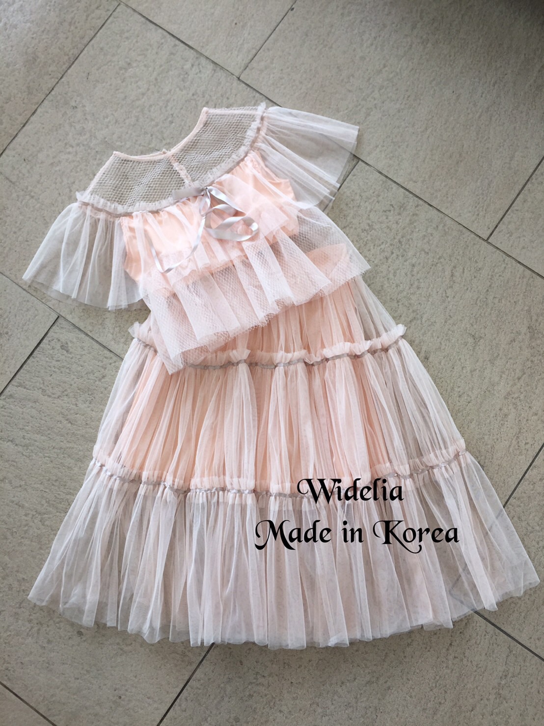 *พร้อมส่ง*Janesuda Set :: เสื้อแขนสั้น+กระโปรง ทรงบาน เย็บต่อเป็นชั้น สวิงรอบตัว