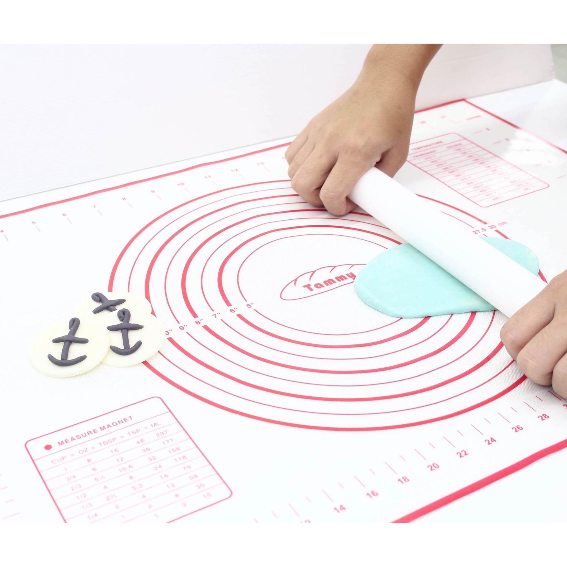 Silicone Baking Mat แผ่นรองอบซิลิโคน+ ไฟเบอร์กลาสใช้รองอบและนวดแป้งขนมปัง ขนาด 40*60 cm