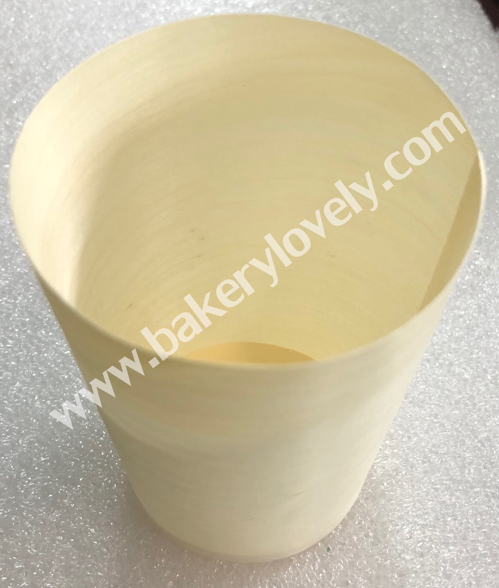 ถ้วยไม้ ขนาด สูง 8 cm เส้นผ่านศูนย์กลาง 6.5 cm