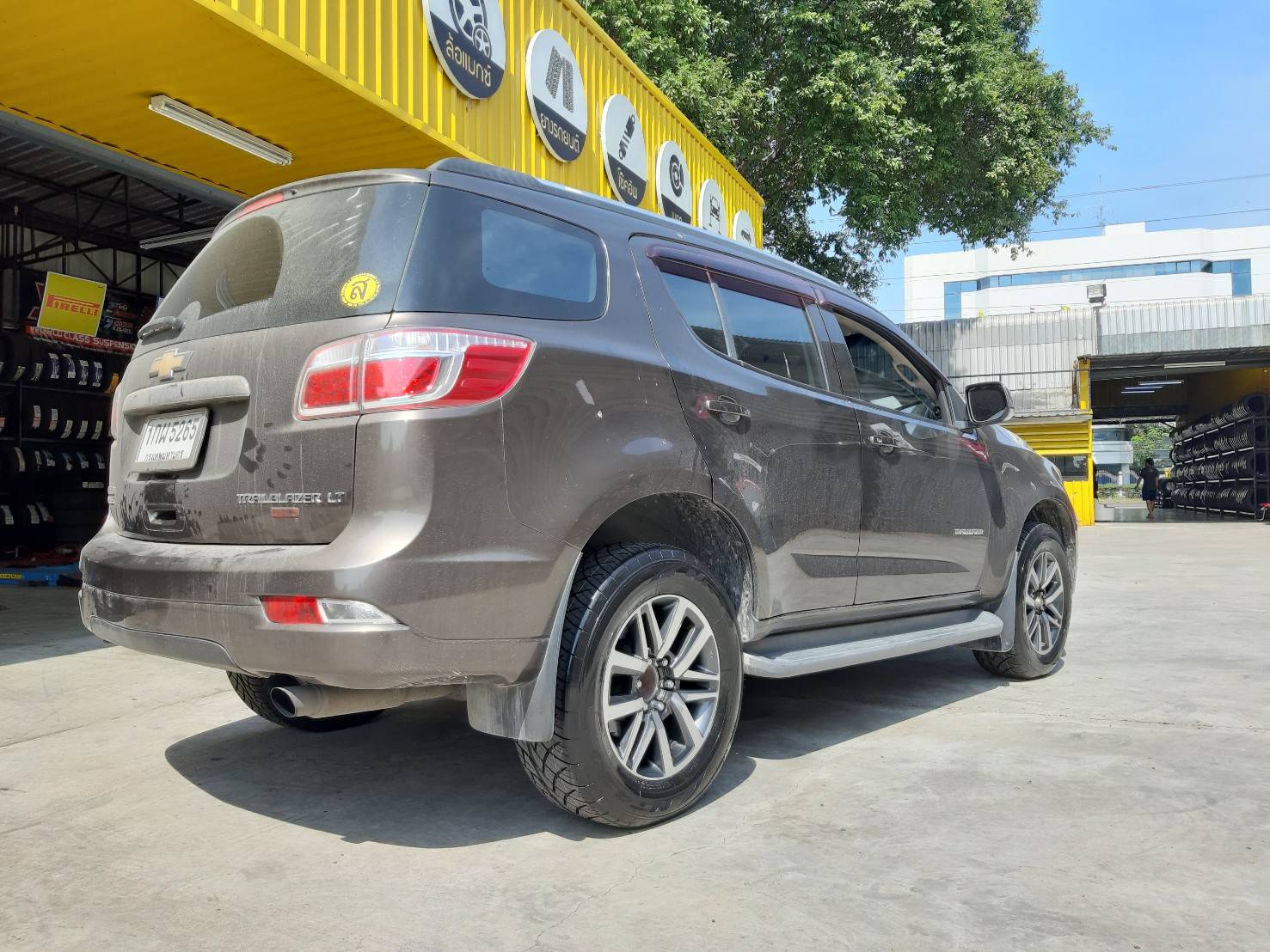 NITTO NT420S 265/60R18 ยางใหม่ปี20 ราคาพิเศษ