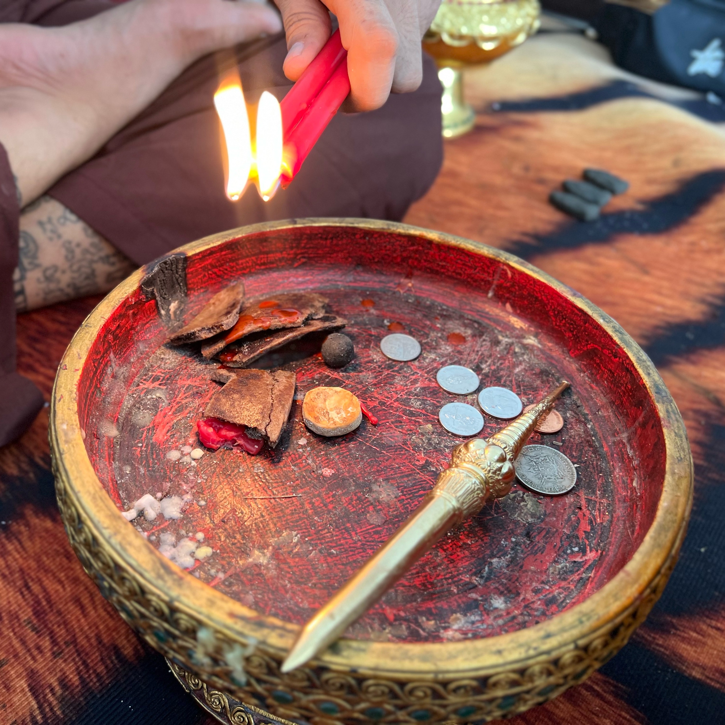 20/07/2566 มาเอามวลสารและจารแผ่นตะกรุดทำงั่งอยุธยา อาจารย์เวียง ขุนแผน