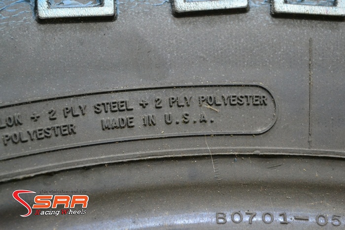 MICKEY THOMPSON STZ 265/75R16 เส้นละ 4,900 บาท