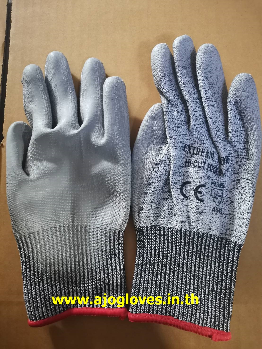 ถุงมือกันบาดระดับ 5 เคลือบPUสีเทา