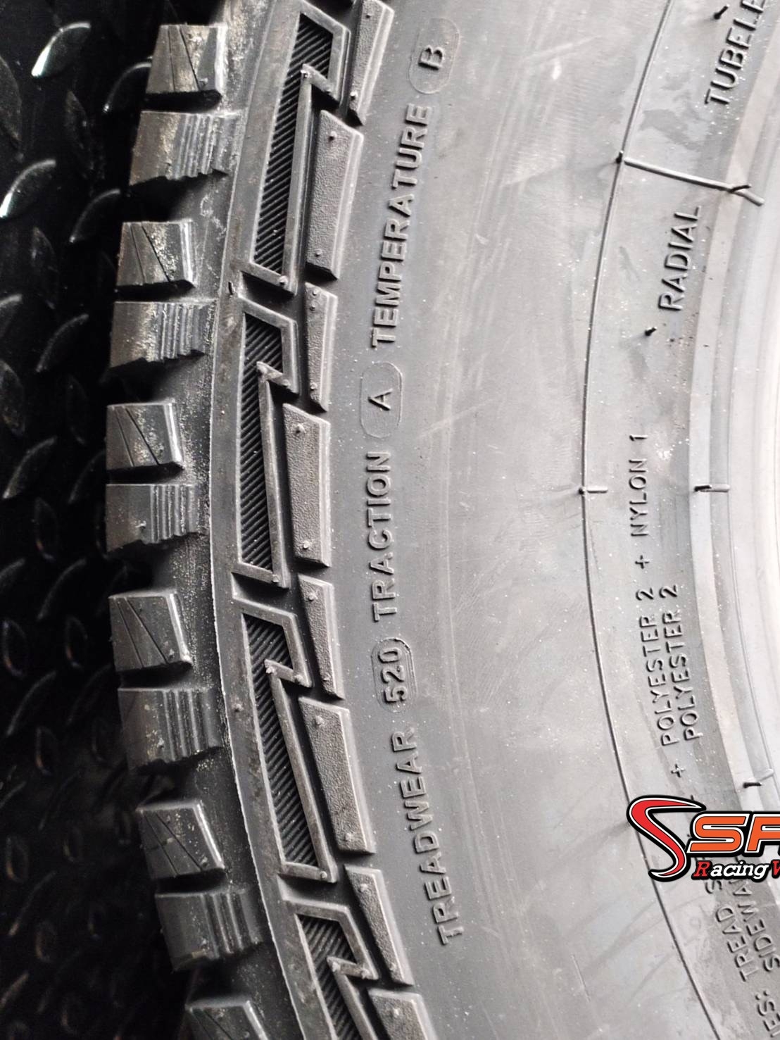 GT Radial ADVENTURO AT3 245/70R16 ยางใหม่ ปี2021 ราคาพิเศษ