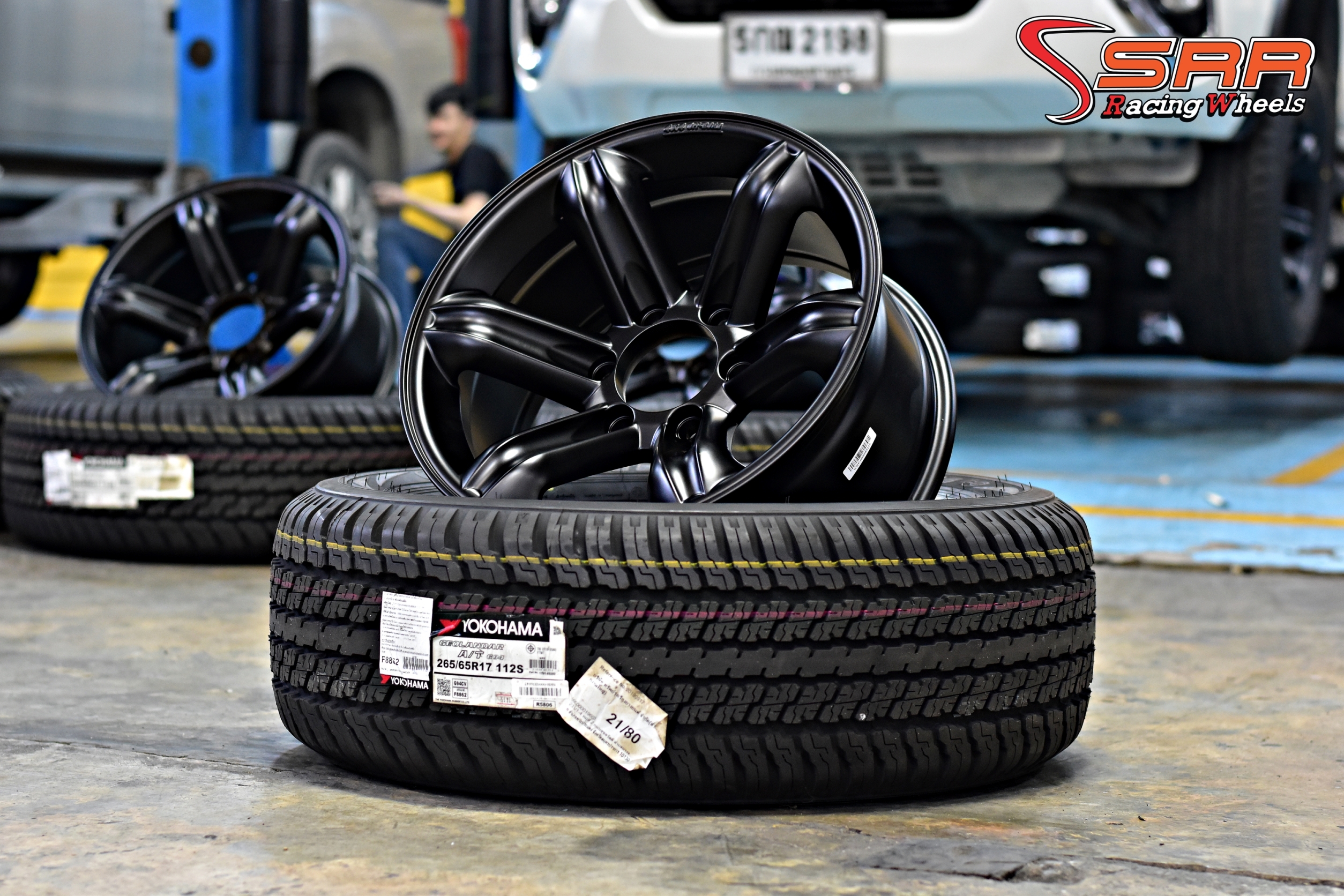 ล้อเล็บเหยี่ยว PARODI RHINO ขอบ17 6H139.7 ET0 สีดำด้าน ราคาพิเศษ