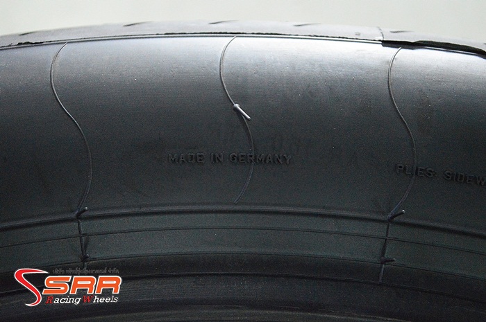 Pirelli P ZERO (L) 335/30ZR20