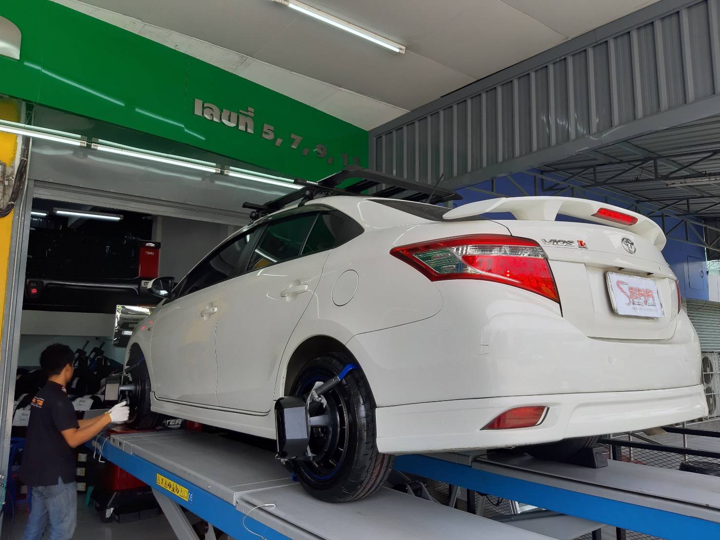 ENKEI TUNING SC55 ขอบ15 ET28 4x100 GGM8QR2B6LK