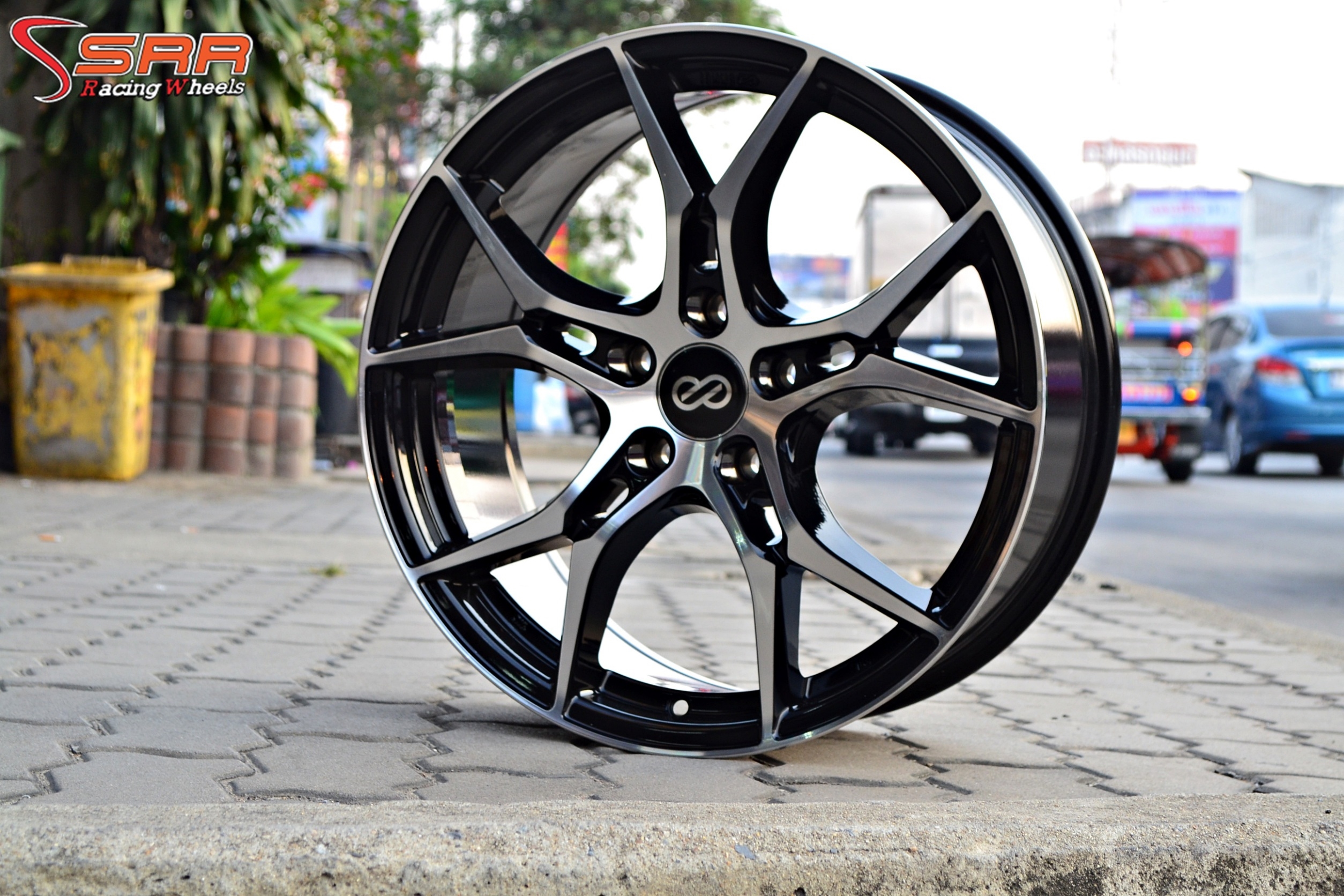 ENKEI-VULCAN SR26 ขอบ18 นิ้ว 5x114.3 ราคาวงละ 6,500 บาท