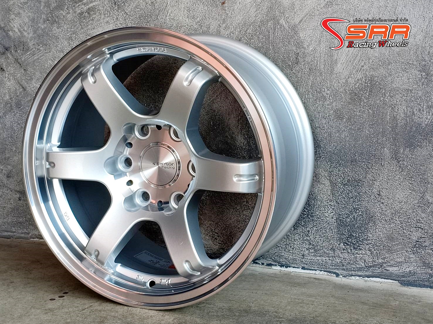XT-6 YACHIYODA ขอบ16 ET+25 6x130 SS/PC/PF สำหรับใส่รถตู้ COMMUTER ปี2019
