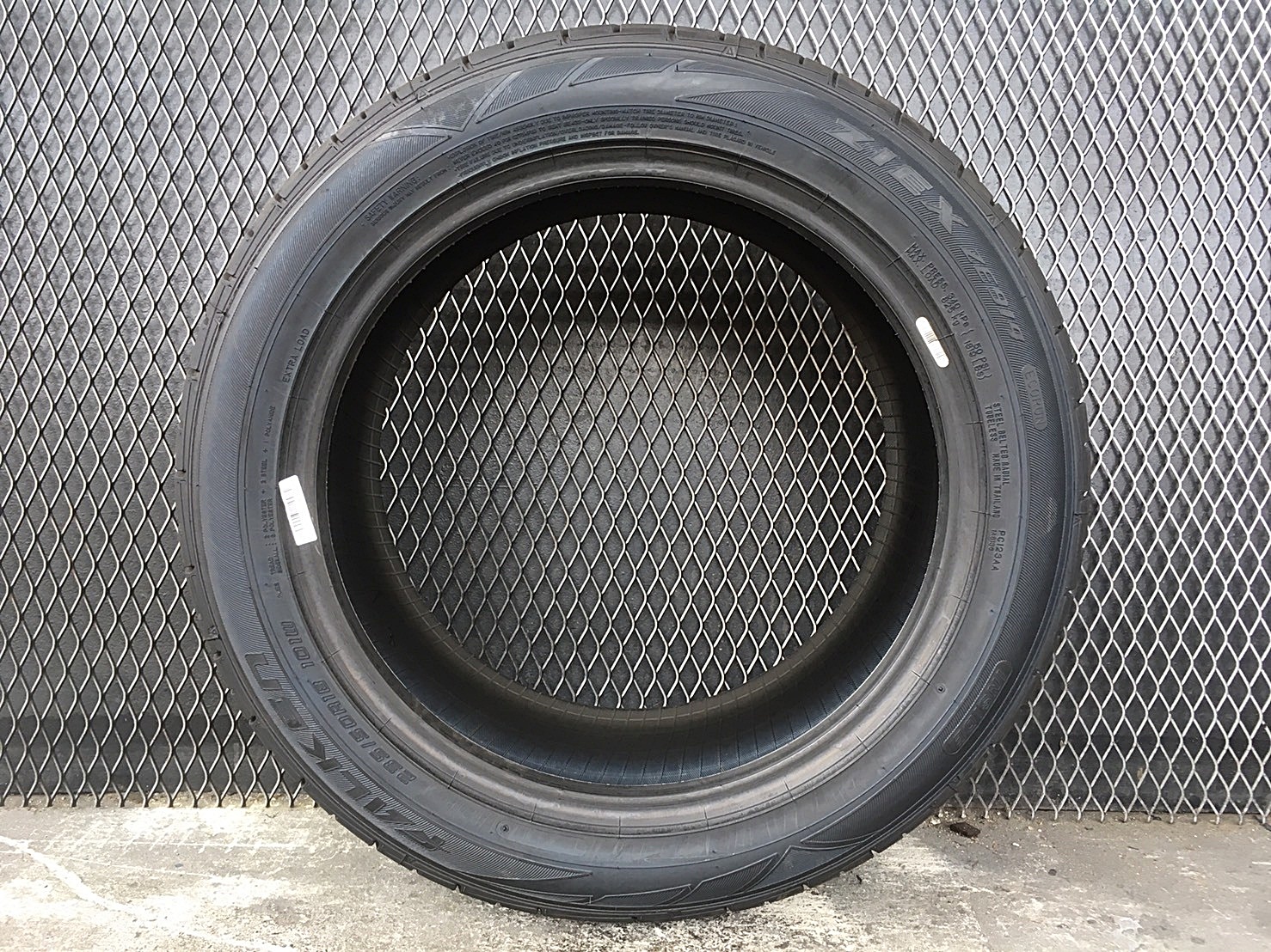 FALKEN ZE914 ECORUN 235/50R18 ราคาพิเศษ