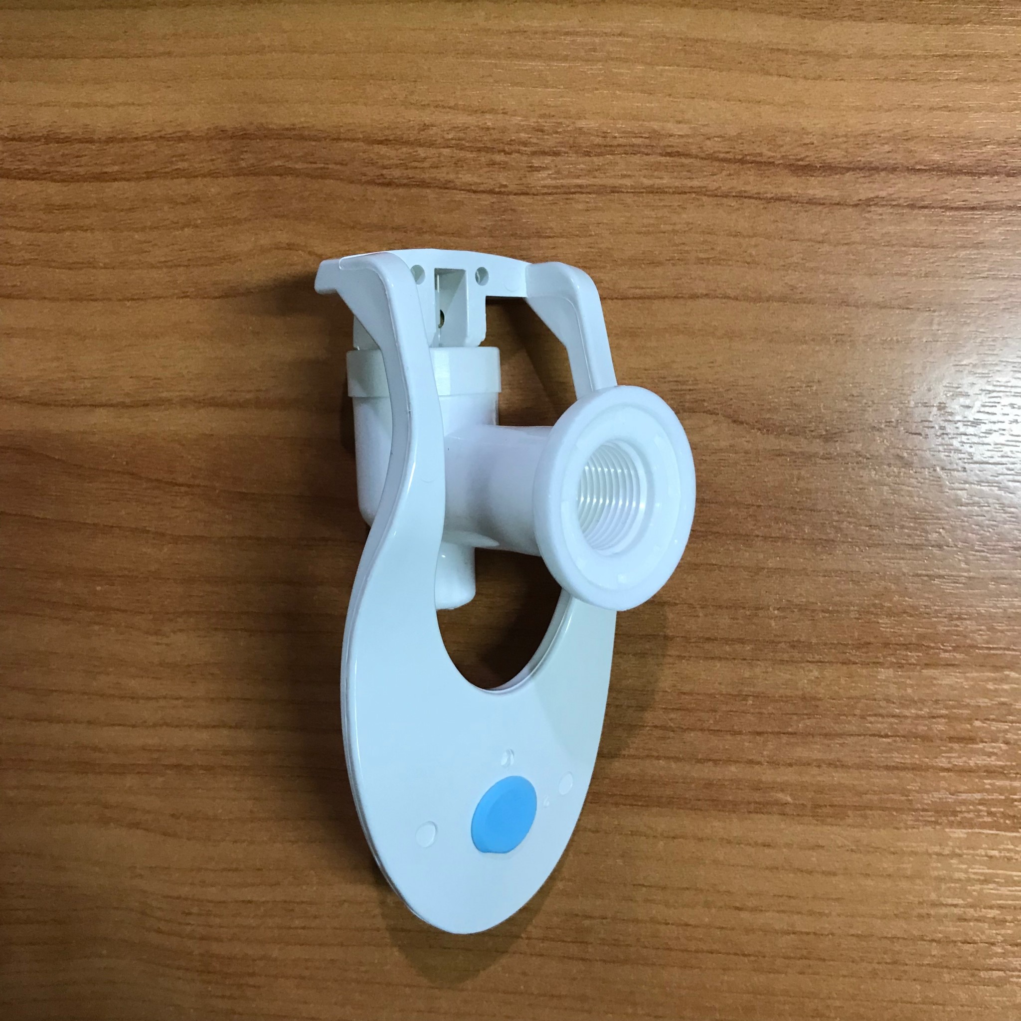 ก๊อกน้ำเย็น รุ่น 340 เกลียวใน ไม่มีเซฟตี้