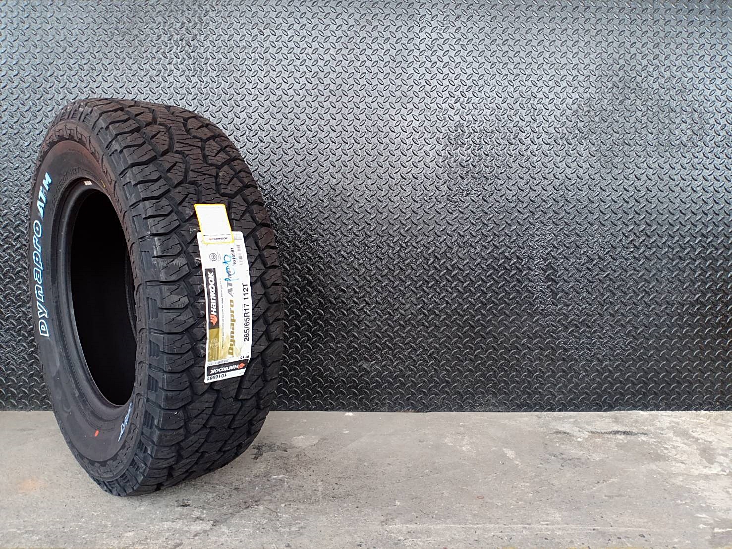 HANKOOK Dynapro AT-M 265/65R17 ยางปี19 ลดราคาพิเศษ