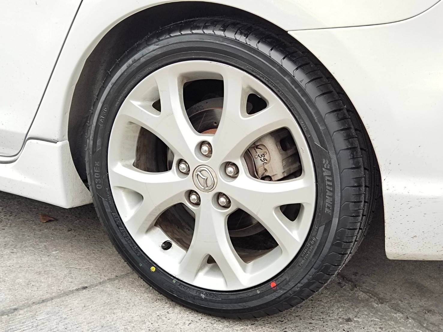 YOKOHAMA ALLIANCE 030Ex 215/45R17 ยางญี่ปุ่นปี20 ลดราคาพิเศษ