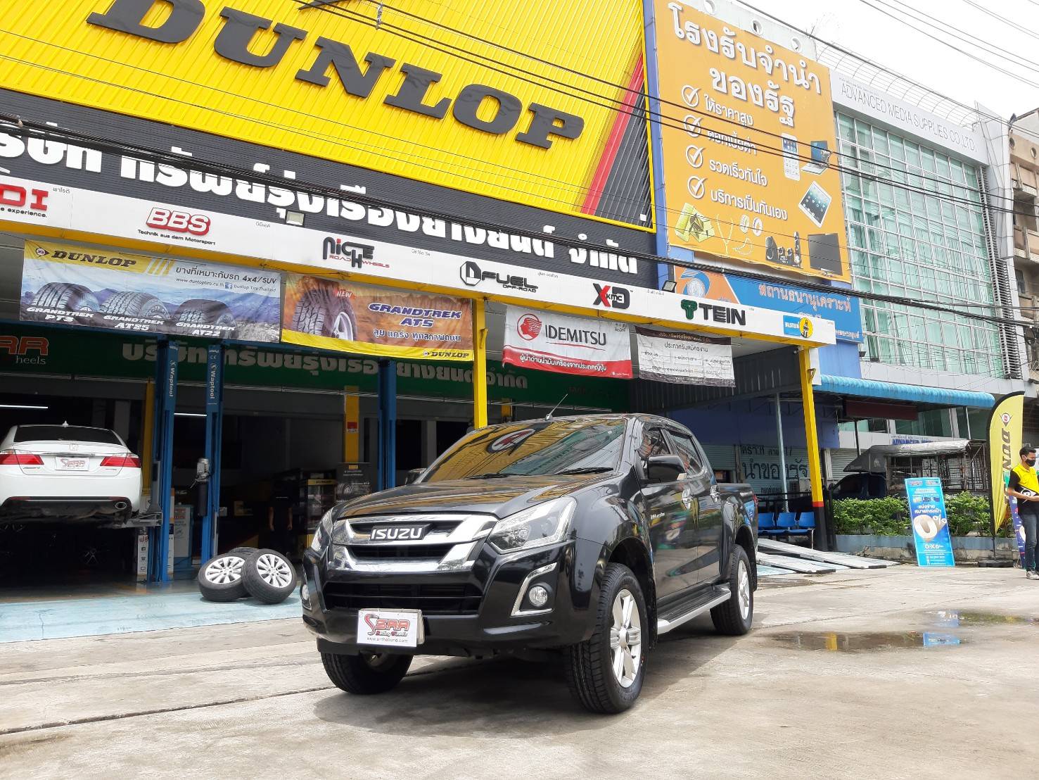 BRIDGESTONE DUELER H/T 684-II 265/60R18 ยางใหม่ ปี2021 ราคาพิเศษ