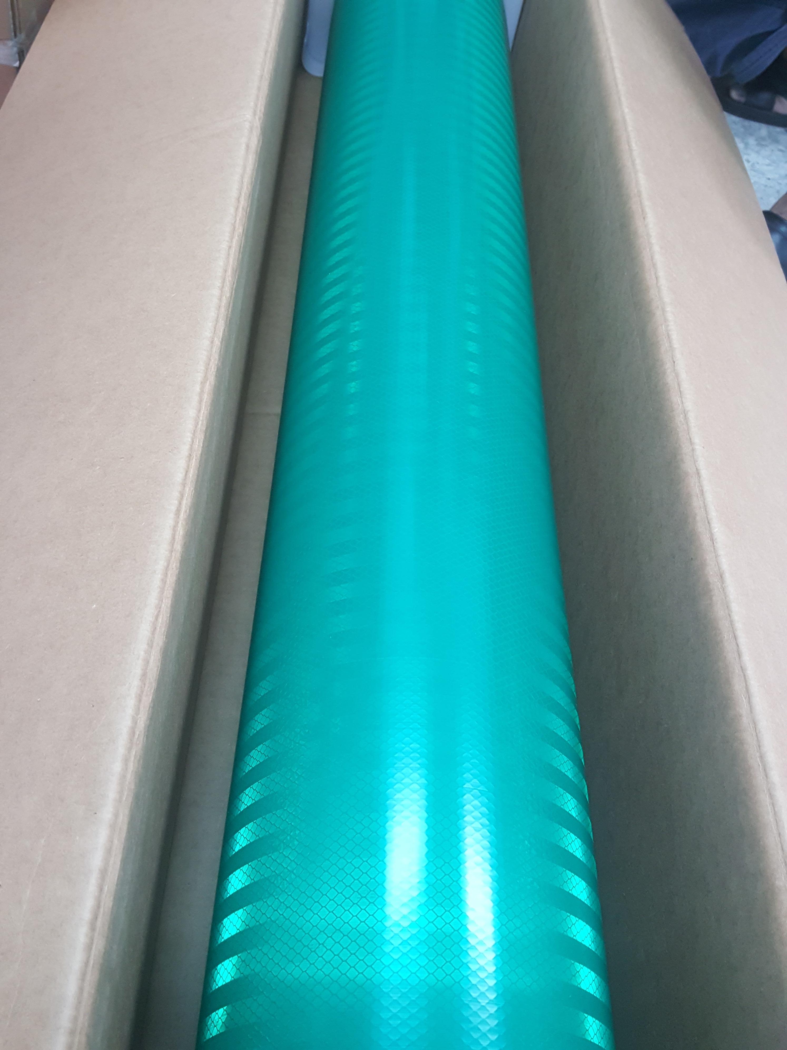 สติ๊กเกอร์สะท้อนแสง เอ็นจิเนียร์ 3M แท้ กว้าง 48 นิ้ว X 45.72 เมตร Engineering GRADE Prismatic EGP งานจราจร