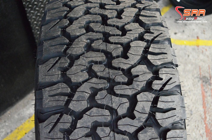 BF GOODRICH KO2 35X12.5R20
