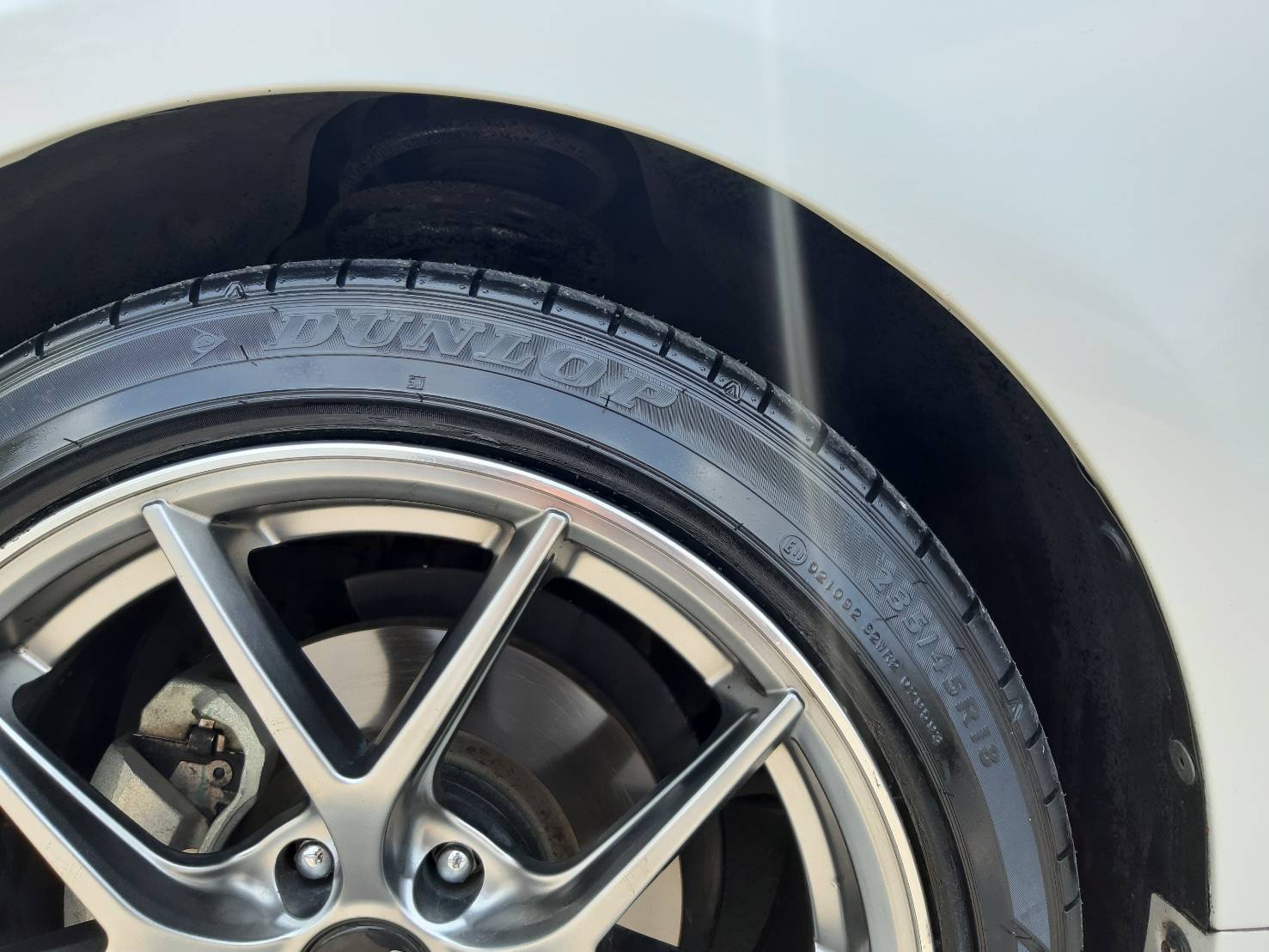 DUNLOP SP SPORT MAXX 050 235/45R18 ยางญี่ปุ่น ลดราคาพิเศษ