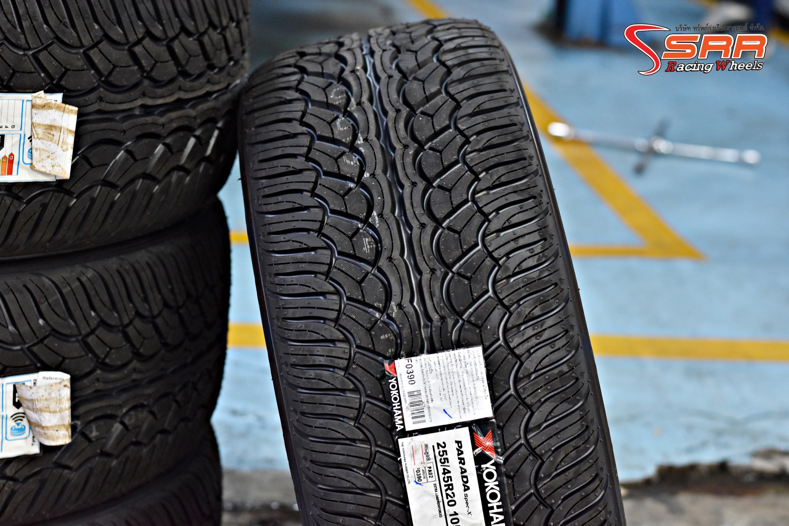 YOKOHAMA PARADA 255/45R20 ยางญี่ปุ่น SUV ลดราคาพิเศษ