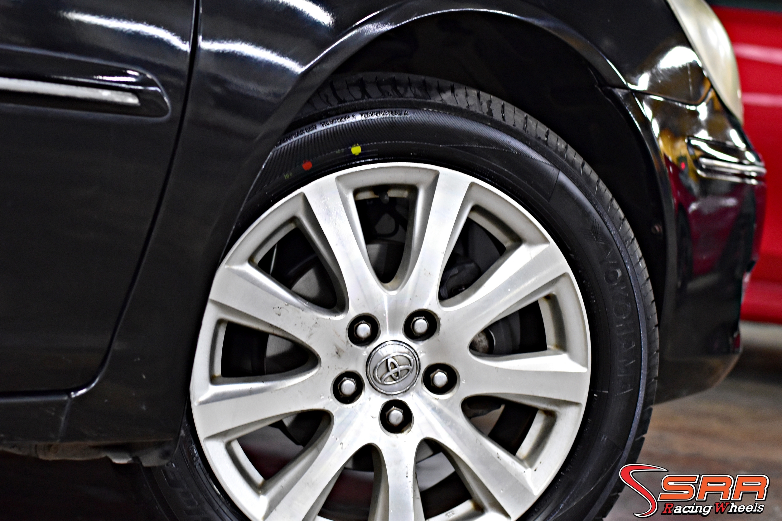 YOKOHAMA BluEarth-ES ES32 215/55R17 ยางญี่ปุ่น ประหยัดน้ำมัน