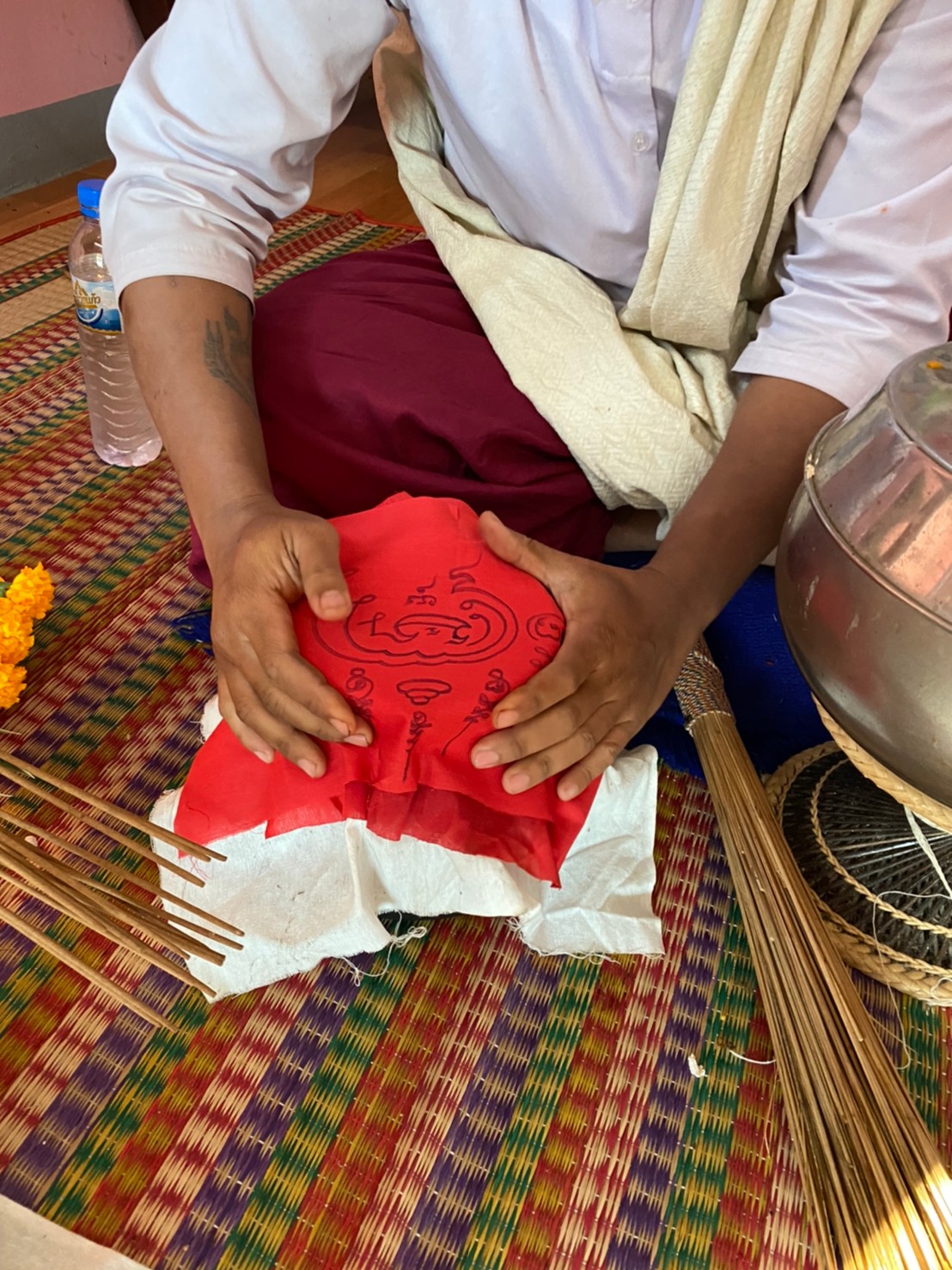 น้ำมันพรายเขมร อาจารย์เขมร (FLT)