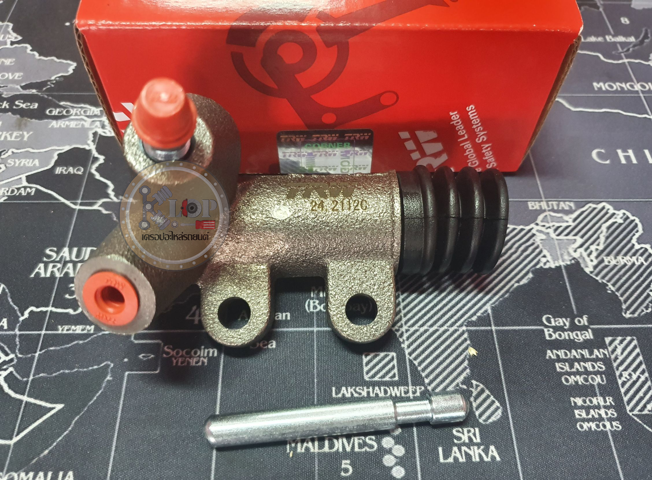 PJF131 แม่ปั๊มคลัทช์ล่าง TOYOTA EE100,AE100,101,112,121, AL50 13/16"