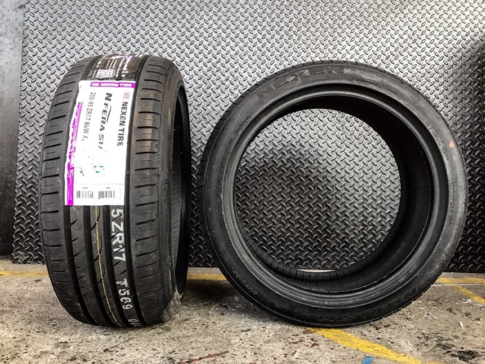 NEXEN SU4 205/45ZR17