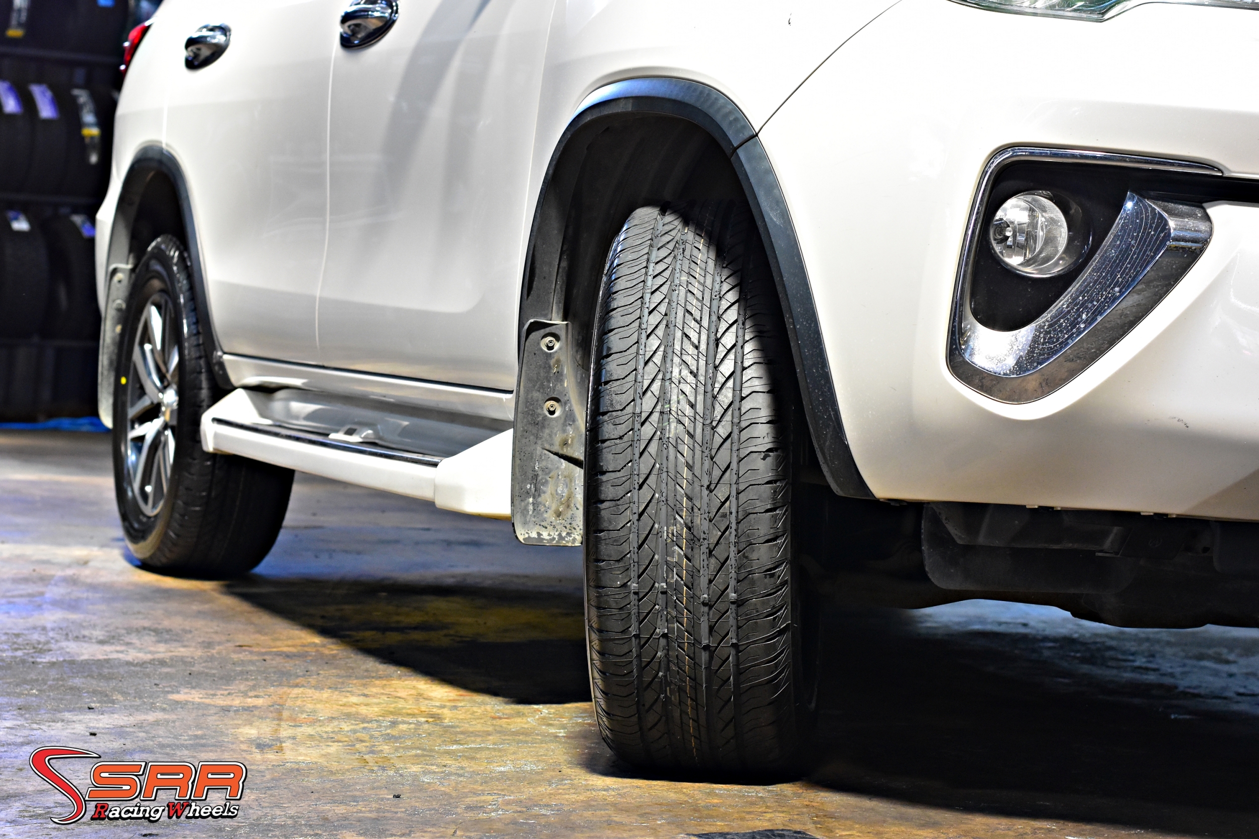 BRIDGESTONE ECOPIA EP850 265/60R18 ยางSUV ราคาพิเศษ