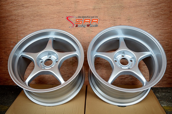 PRO-1 ขอบ18 หน้า9.5-หลัง10.5 ET25 สำหรับใส่รถกระบะ