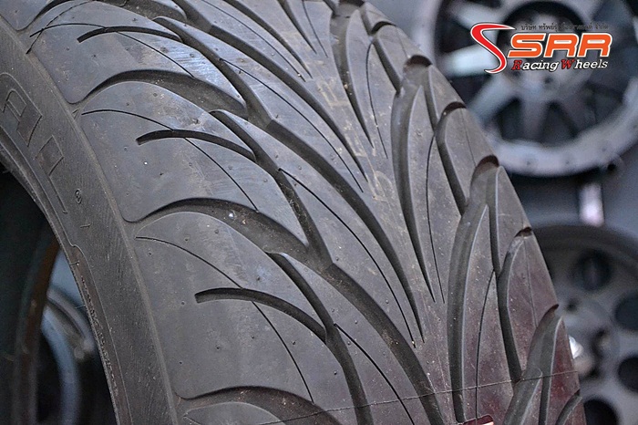 FEDERAL 595 255/55R18 ปี15 เส้นละ 2,500 บาท
