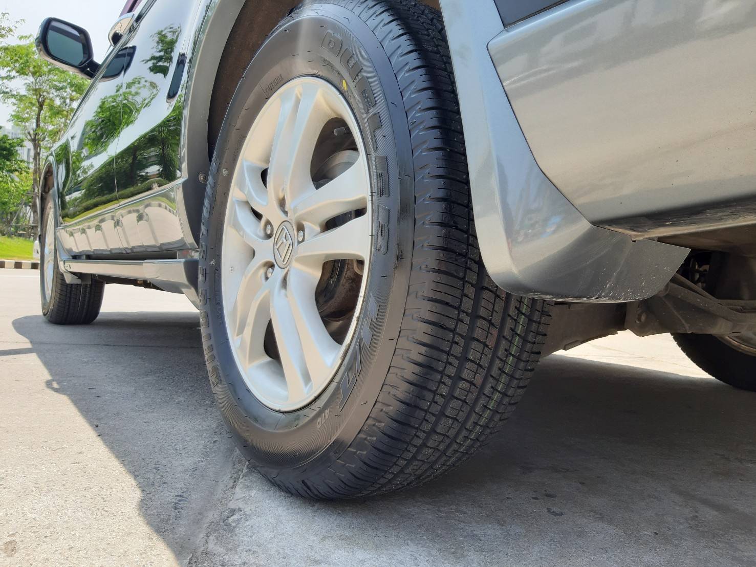 BRIDGESTONE DUELER H/T 470 225/65R17 ยางปี20 ราคาพิเศษ