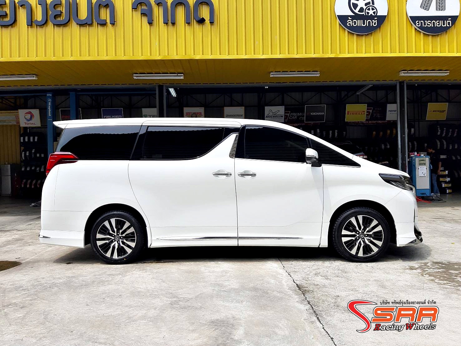ล้อแม็กซ์ สำหรับใส่รถ TOYOTA ALPHARD , VELLFIRE , CAMRY ขอบ18 นิ้ว