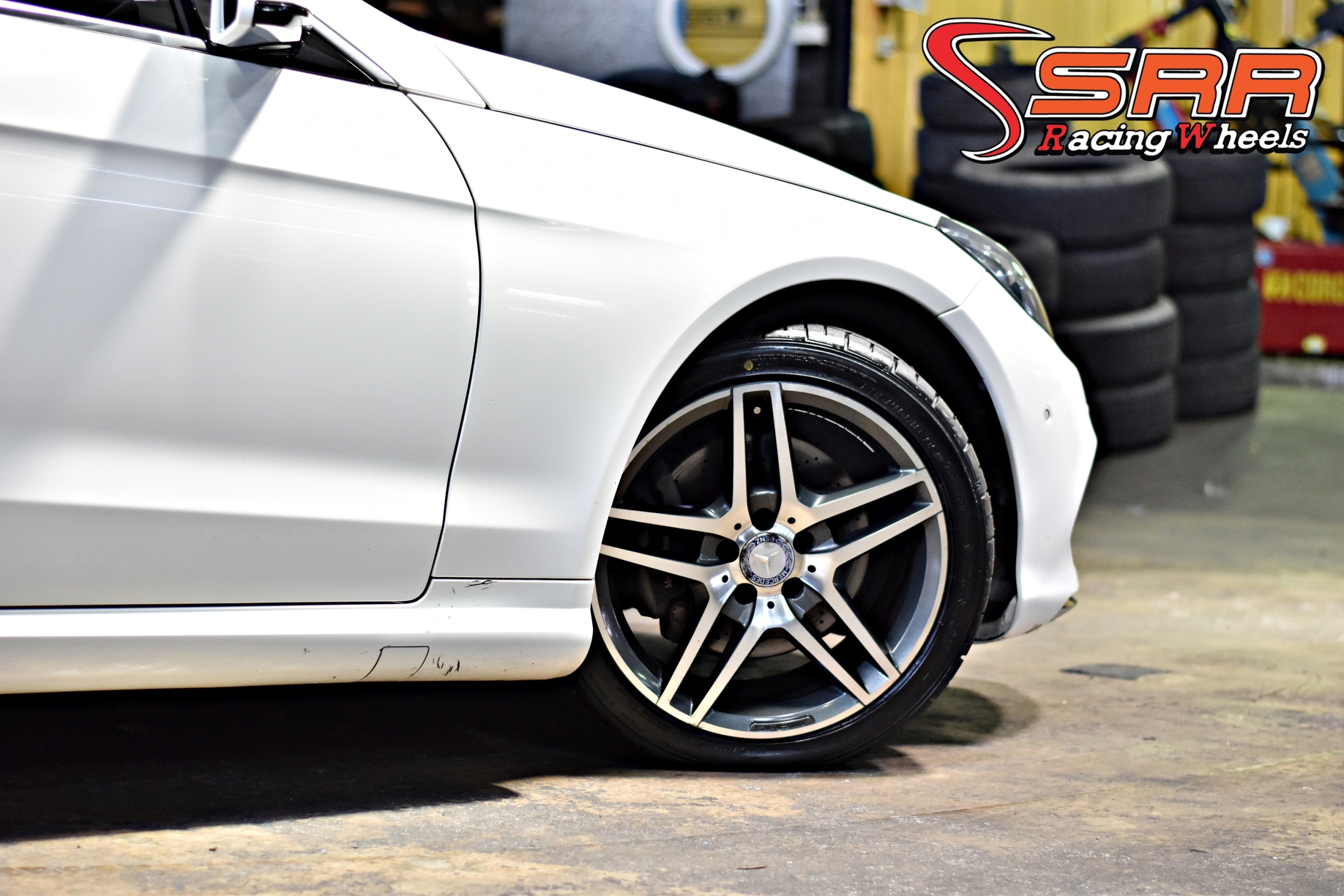 DUNLOP DZ102 255/35R18 ยางปี19 ลดราคาพิเศษ