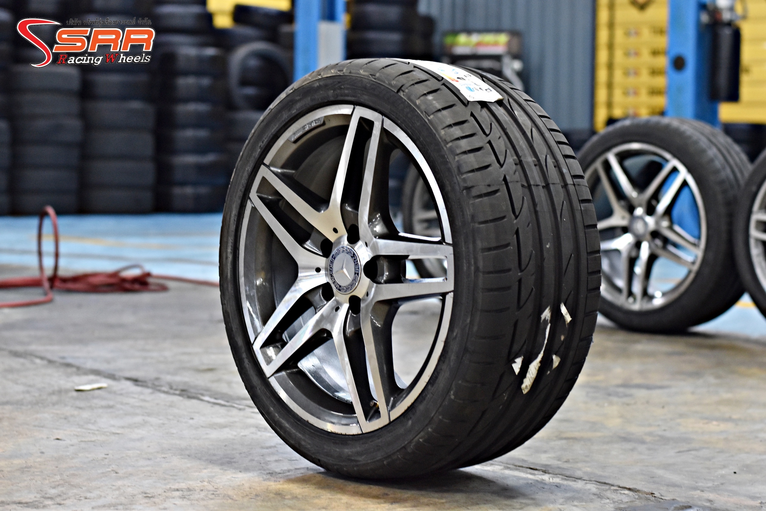 BRIDGESTONE POTENZA S001 265/35R18 ยางนำเข้า ปี19 ราคาพิเศษ