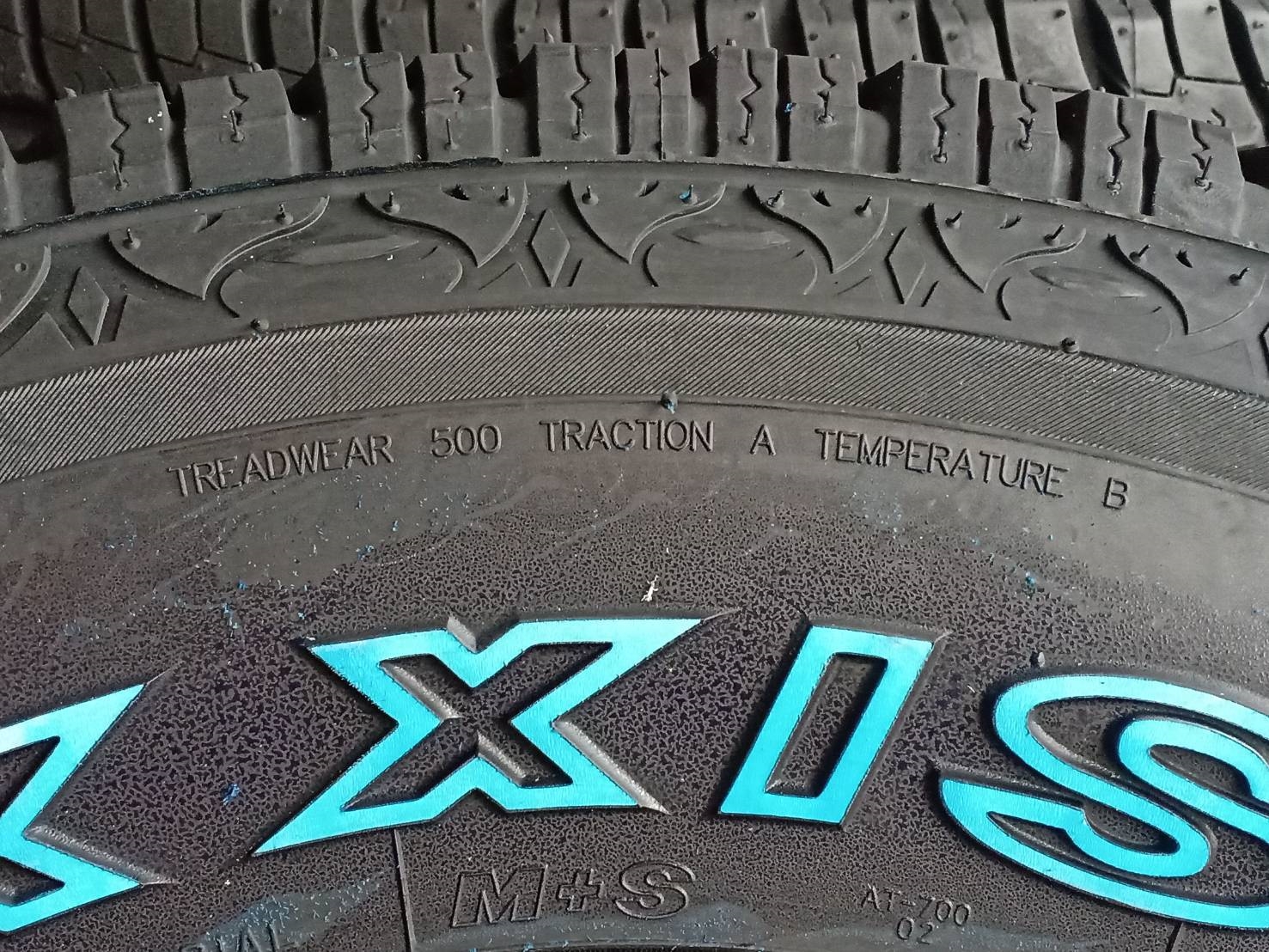 MAXXIS AT700 265/70R16 ยางใหม่ปี19 ราคาพิเศษ