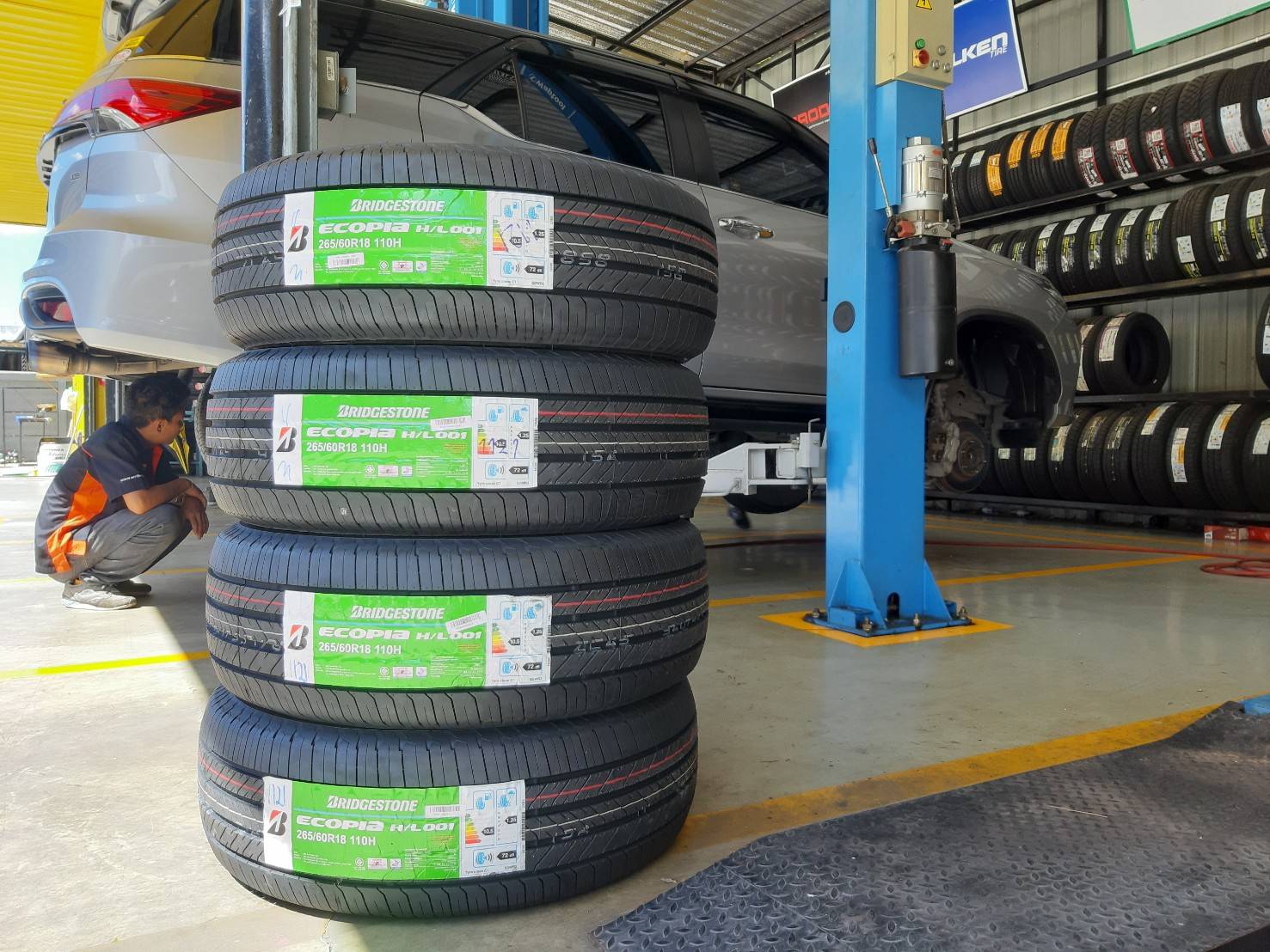 BRIDGESTONE ECOPIA H/L001 265/60R18 ยางใหม่ปี21 ราคาพิเศษ
